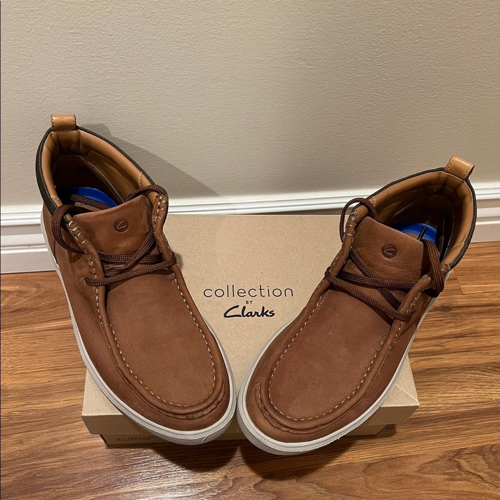 Clark shoes moc toe New